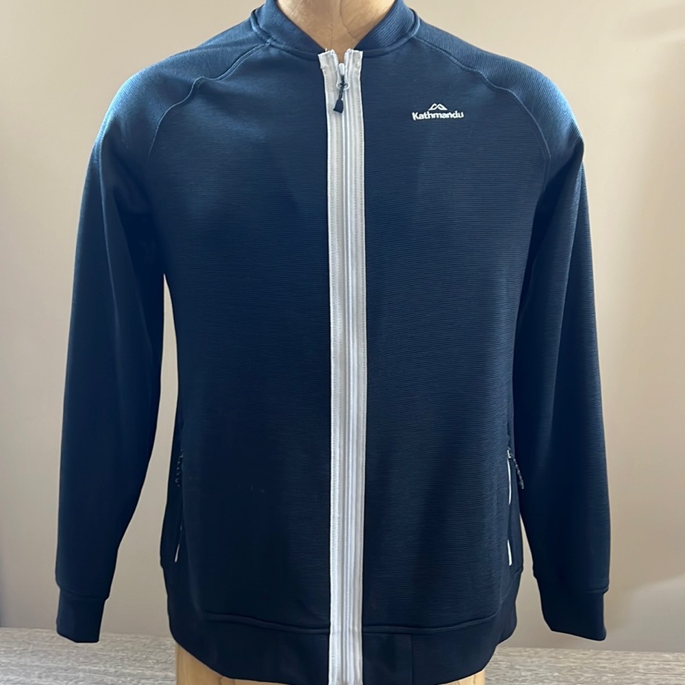 Kathmandu men’s full zip up black white New Zealand outdoor brand sz 14 L